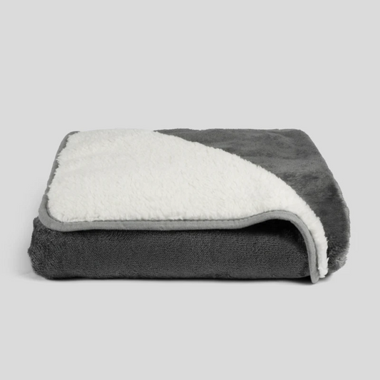 The Talia Lightweight Waterproof Blanket
