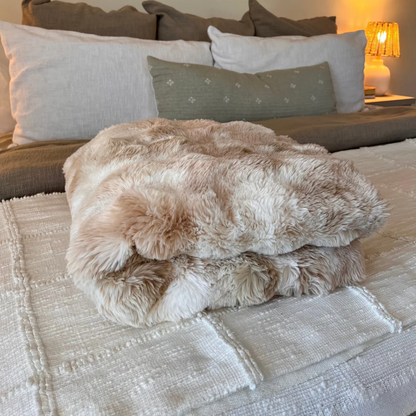 Dry Blanket Luxe Plush Throw