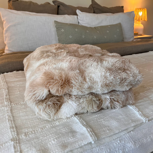 Dry Blanket Luxe Plush Throw